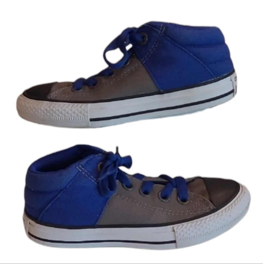 Converse Chuck Taylor All-Star Classic High Top Lace Up Canvas Sneaker